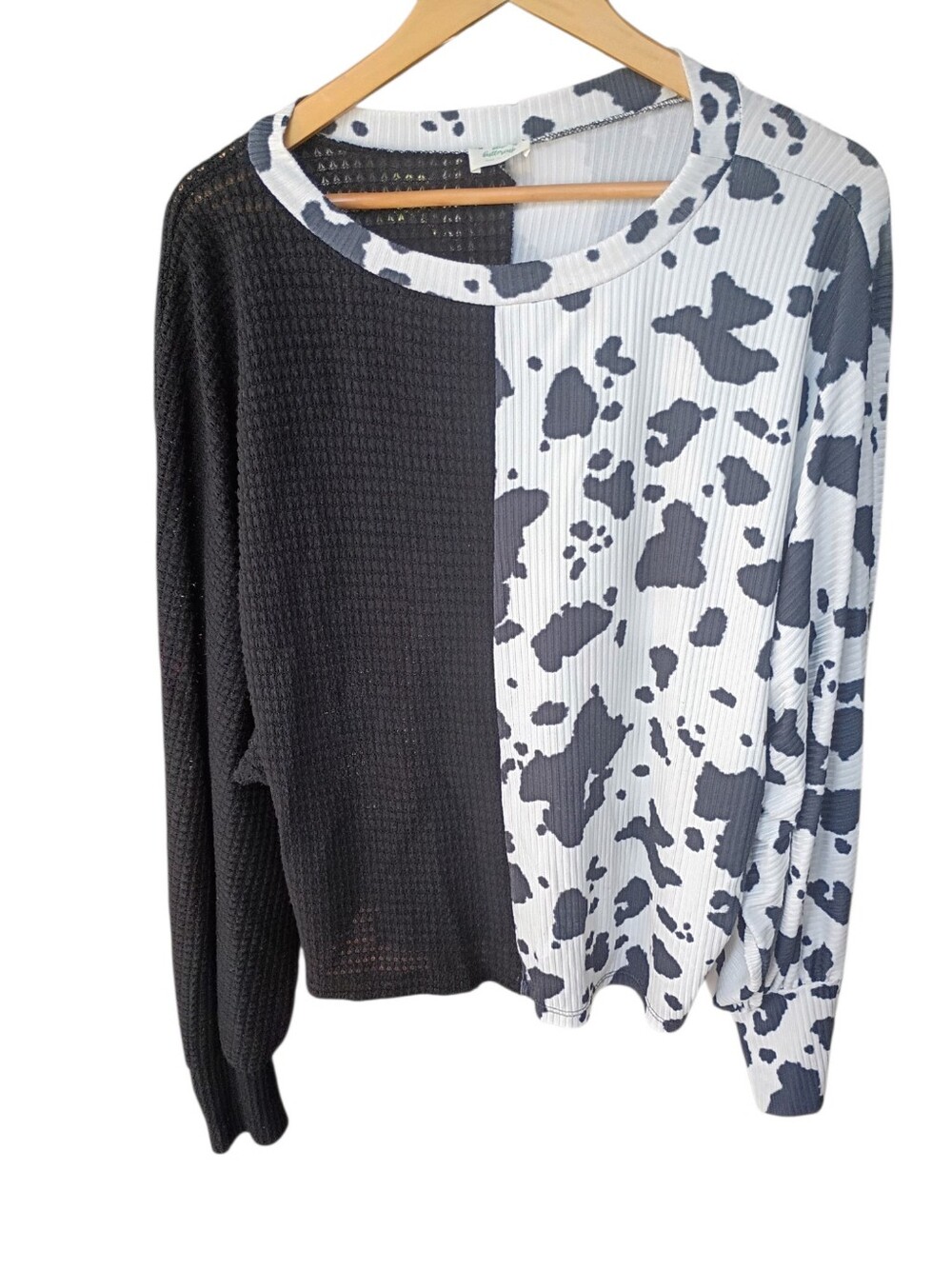 Blue Buttercup Cow Print Waffle Kit Top EUC